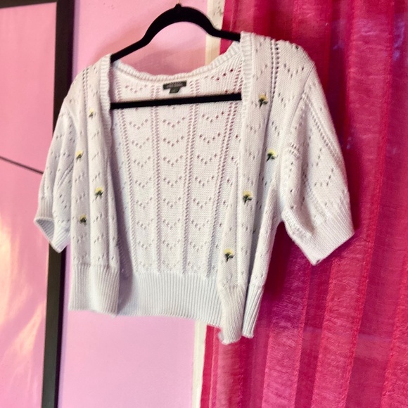 wild fable Knit Crochet Cropped Shrug Half Sleeve Yellow Flower Pattern XL - Picture 4 of 7